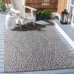 Courtyard 8000 Indoor/Outdoor Power Loomed 85.4% Polypropylene, 10.4% Polyester, 4.2% Latex Rug Grey / Black