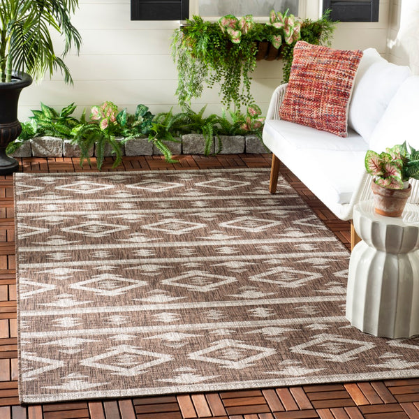 Safavieh Courtyard 8863 Power Loomed 85.4% Polypropylene/10.4% Polyester/4.2% Latex Outdoor Rug CY8863-36321-5