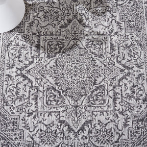 Safavieh Courtyard 8863 Power Loomed 85.4% Polypropylene/10.4% Polyester/4.2% Latex Indoor/Outdoor Rug CY8863-37621-810