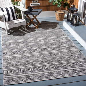 Safavieh Courtyard Power Loomed 85.4% Polypropylene/10.4% Polyester/4.2% Latex Indoor/Outdoor Rug CY8866-37612-5SQ