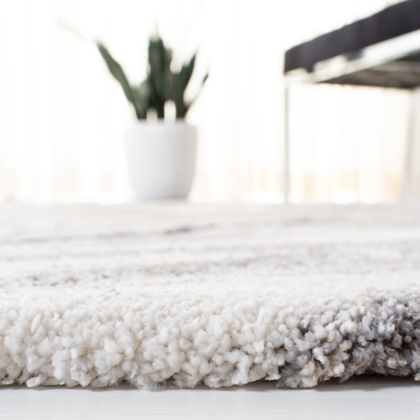 Safavieh Cyrus Shag 120 Power Loomed Polpropylene + Polyester Shrink Shag & Flokati Rug CYR120G-9