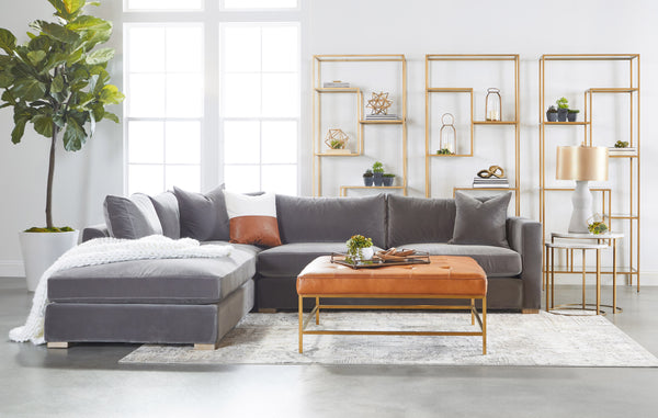 Essentials for Living Traditions Carrera Round Nesting Accent Table 6105.BGLD/WHT