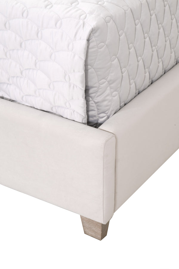 Essentials for Living Stitch & Hand - Dining & Bedroom Chandler Standard King Bed 7127-3.CRM/NG