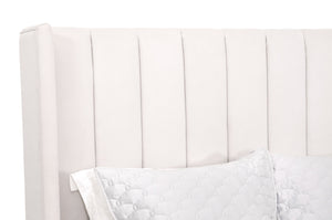 Essentials for Living Stitch & Hand - Dining & Bedroom Chandler Cal King Bed 7127-2.CRM/NG