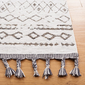 Safavieh Dakota 180 Power Loomed Polyester Rug DAK180A-9