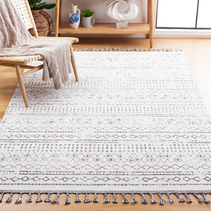 Safavieh Dakota 180 Power Loomed Polyester Rug DAK180A-9