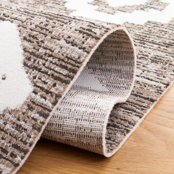 Safavieh Dakota 182 Power Loomed Polyester Rug DAK182T-9