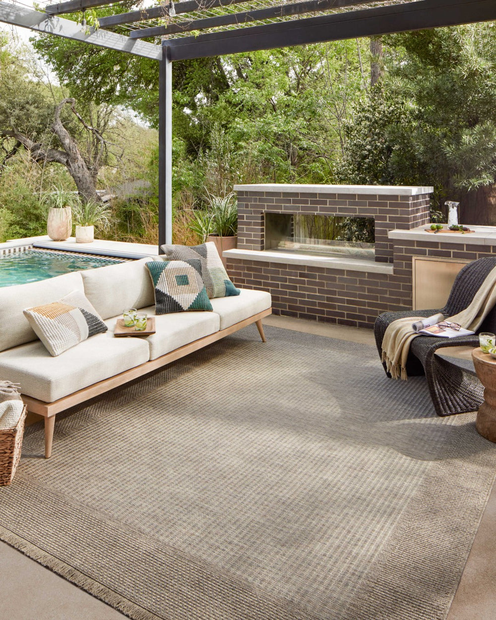 Loloi Loloi II Dawn DAW-06 Indoor/Outdoor Power Loomed Rug Natural 11'-4" x 15'