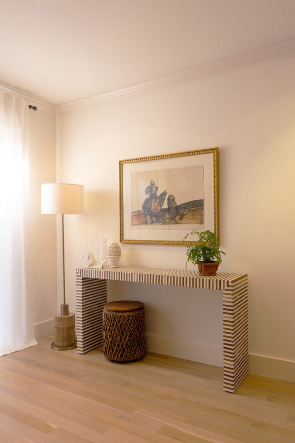 LH Imports D-Bodhi Knut Side Table DBA98