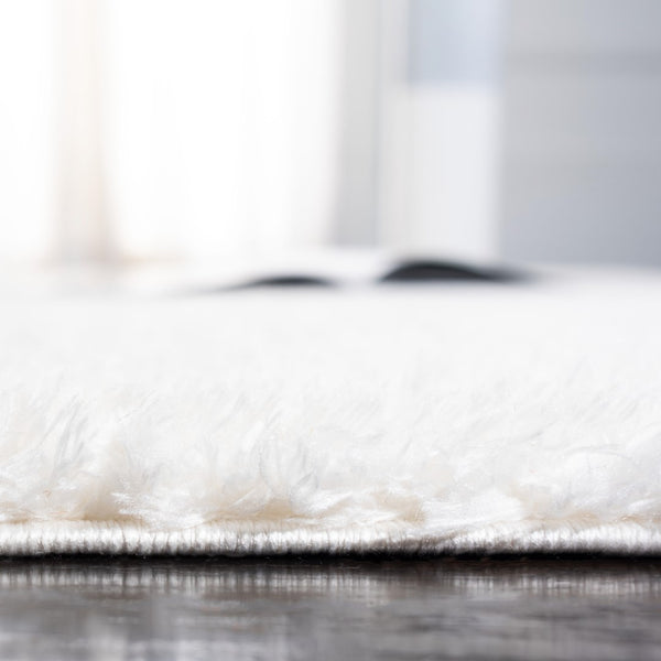Safavieh Decora Shaggy 101 Power Loomed 100% Polyester Shag Rug DES101-3138-26