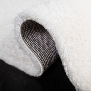 Safavieh Decora Shaggy 101 Power Loomed 100% Polyester Shag Rug DES101-3138-26