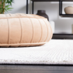 Safavieh Diamond 138 Modern Power Loomed Rug Ivory / Beige DIA138A-9