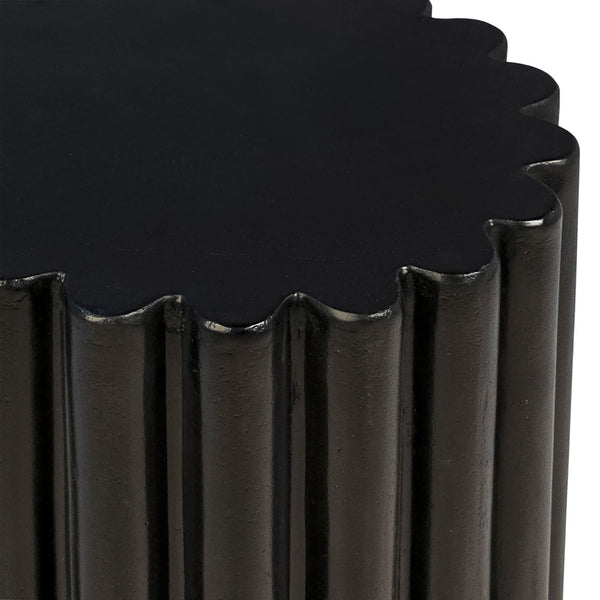 Dovetail Curtiss Endtable DOV26021