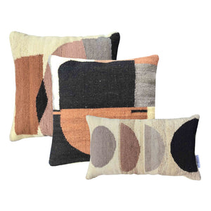 Dovetail Chelet Handwoven and Hand Tufted Multi Colored Wool Throw Pillow DOV4129