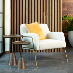 Dovetail Blake Round Aluminum Finished Pedestal Base End Table DOV8328