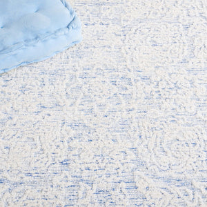 Safavieh Ebony 102 Antique Hand Tufted Rug Blue / Ivory EBN102M-8