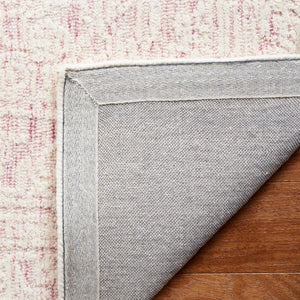 Safavieh Ebony 102 Antique Hand Tufted Rug Pink / Ivory EBN102U-8