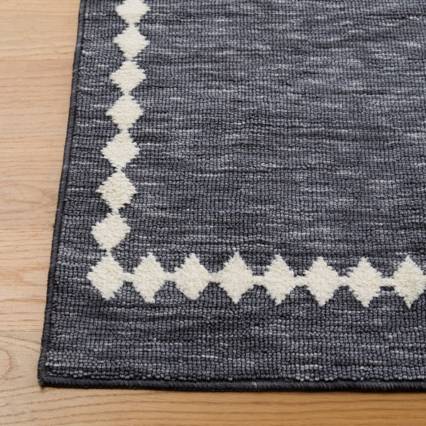 Safavieh Easy Care 110 Power Loomed Polyester Contemporary Rug ECR110F-6