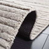 Safavieh Elements 701 Hand Woven Pile Content: 100% PET Rug ELM701B-5