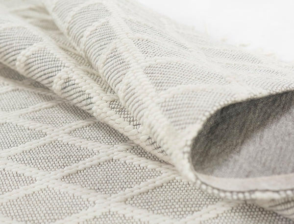 Momeni Ember EMR-2 Hand Woven Contemporary Geometric Indoor Area Rug Ivory 9' x 12' EMBEREMR-2IVY90C0