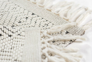 Momeni Ember EMR-3 Hand Woven Contemporary Geometric Indoor Area Rug Ivory 9' x 12' EMBEREMR-3IVY90C0