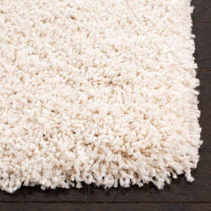 Evolution Shag 500 Evolution Shag 520 Shags Power Loomed Polypropylene Rug Ivory