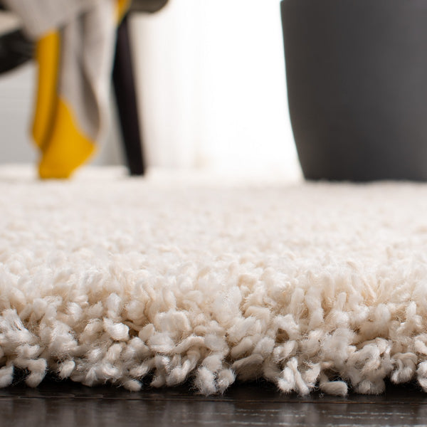 Evolution Shag 500 Evolution Shag 520 Shags Power Loomed Polypropylene Rug Ivory