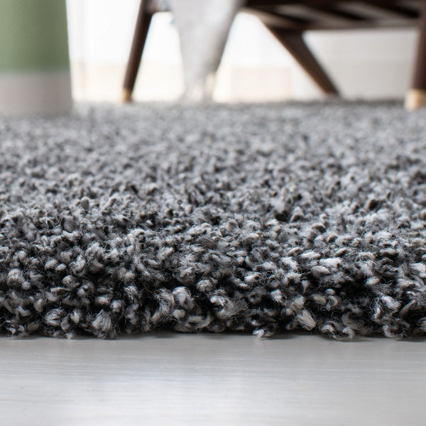 Evolution Shag 500 Evolution Shag 520 Shags Power Loomed Polypropylene Rug Dark Grey