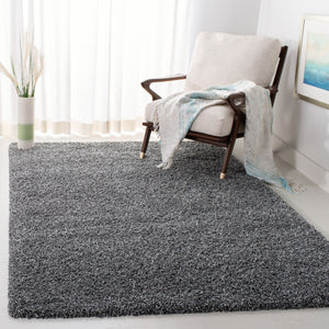 Evolution Shag 500 Evolution Shag 520 Shags Power Loomed Polypropylene Rug Dark Grey