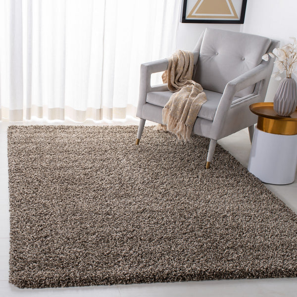 Evolution Shag 500 Evolution Shag 520 Shags Power Loomed Polypropylene Rug Brown