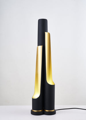 Bethel Matte Black Table Lamp in Metal