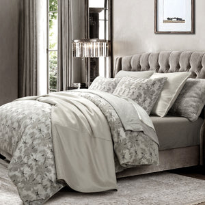 HiEnd Accents Marilyn Modern Bubble Comforter Set FB1617-SK-GY Gray Face: 100% polyester; Back: 100% cotton; Fill: 100% polyester 110x96x3