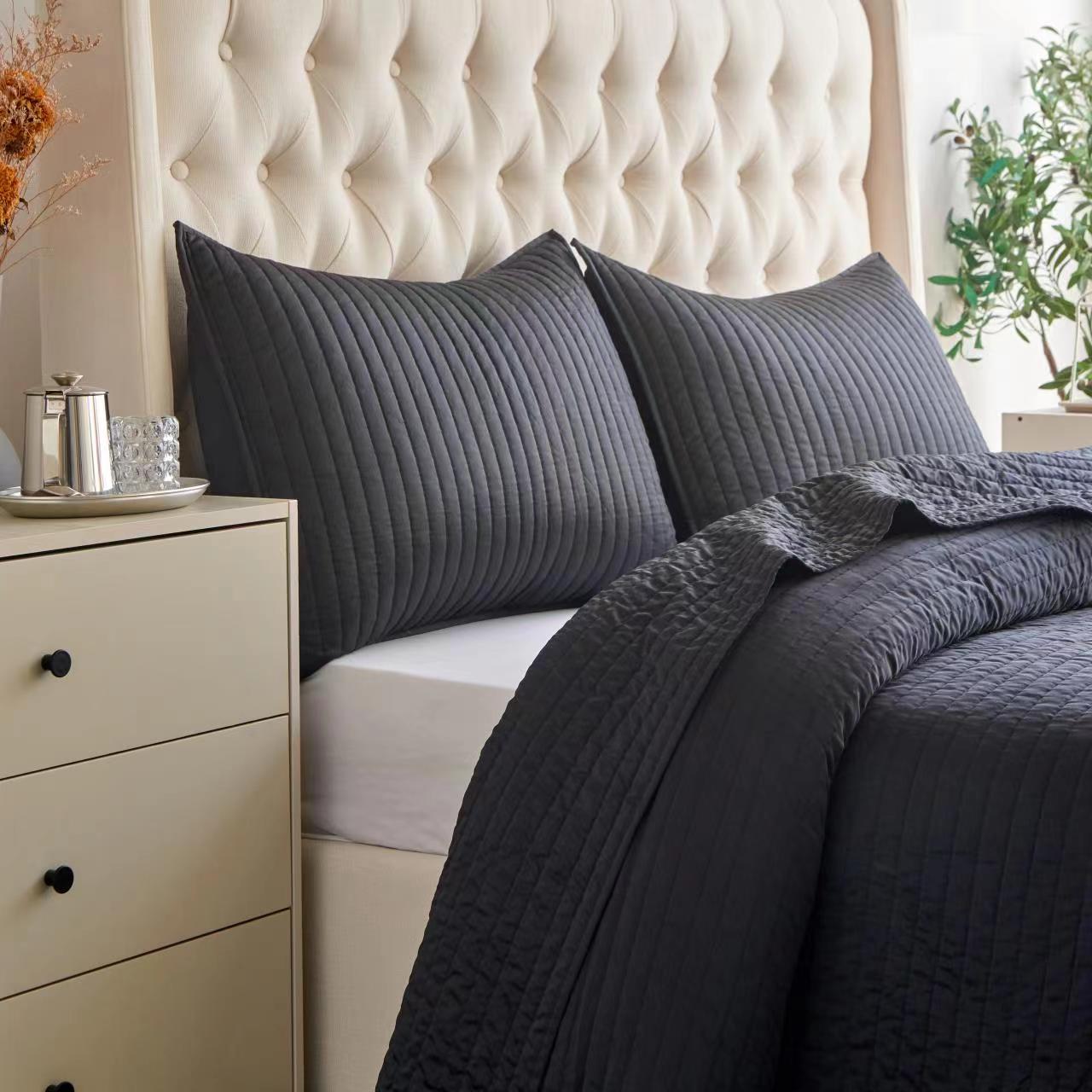 HiEnd Accents Satin Channel Quilt