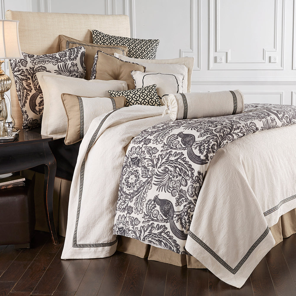 HiEnd Accents Augusta Toile Duvet Cover FB4162DU-SK-OC Black, White Face: 80% polyester, 20% cotton; Back: 100% cotton 110x96x0.5