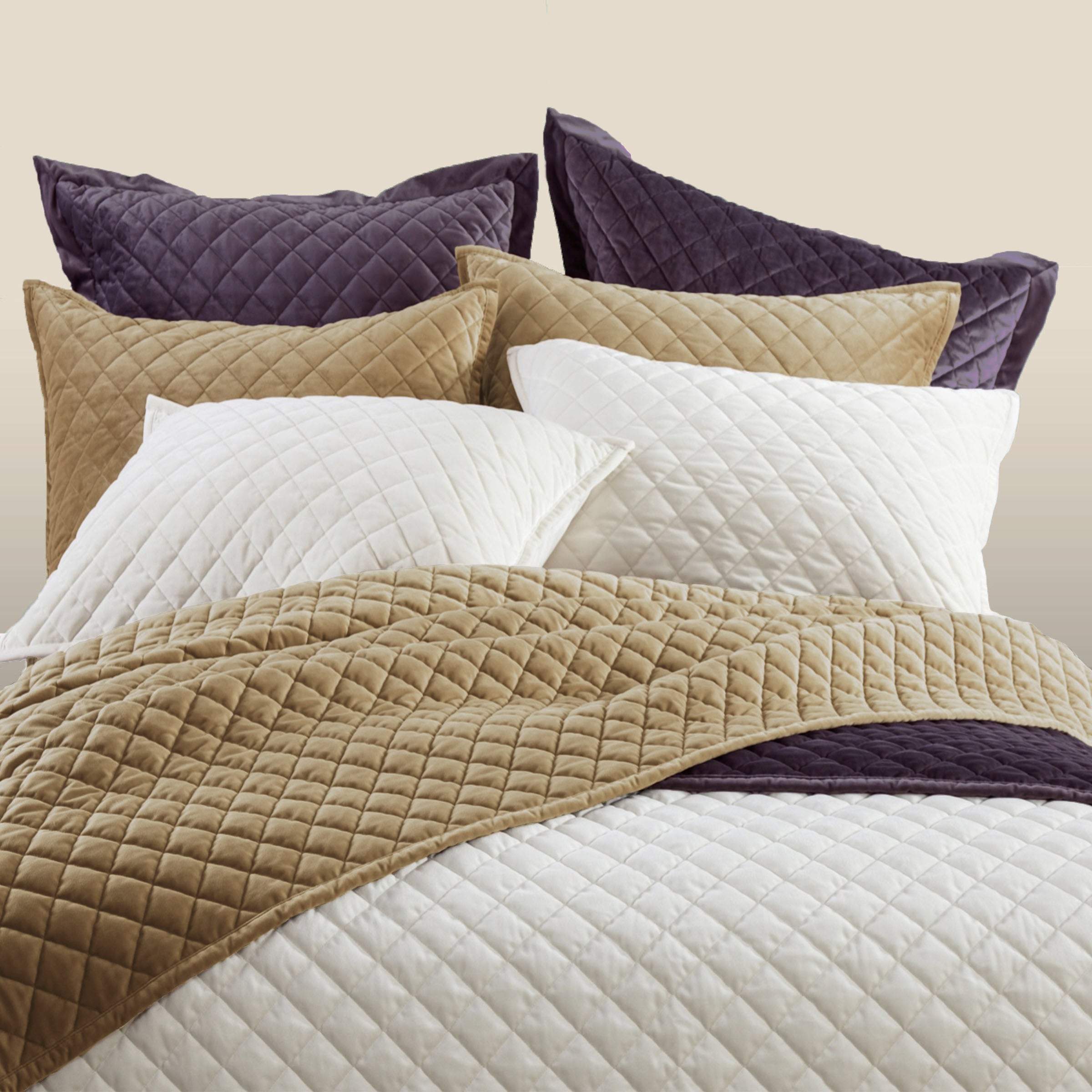 HiEnd Accents Diamond Quilt - Thumbnail 2