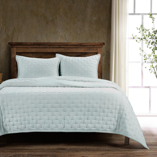 HiEnd Accents Stella Faux Silk Velvet Quilt FB6700-KG-IB Icy Blue Face: 70% rayon, 30% nylon; Lining: 100% cotton 110x96x1