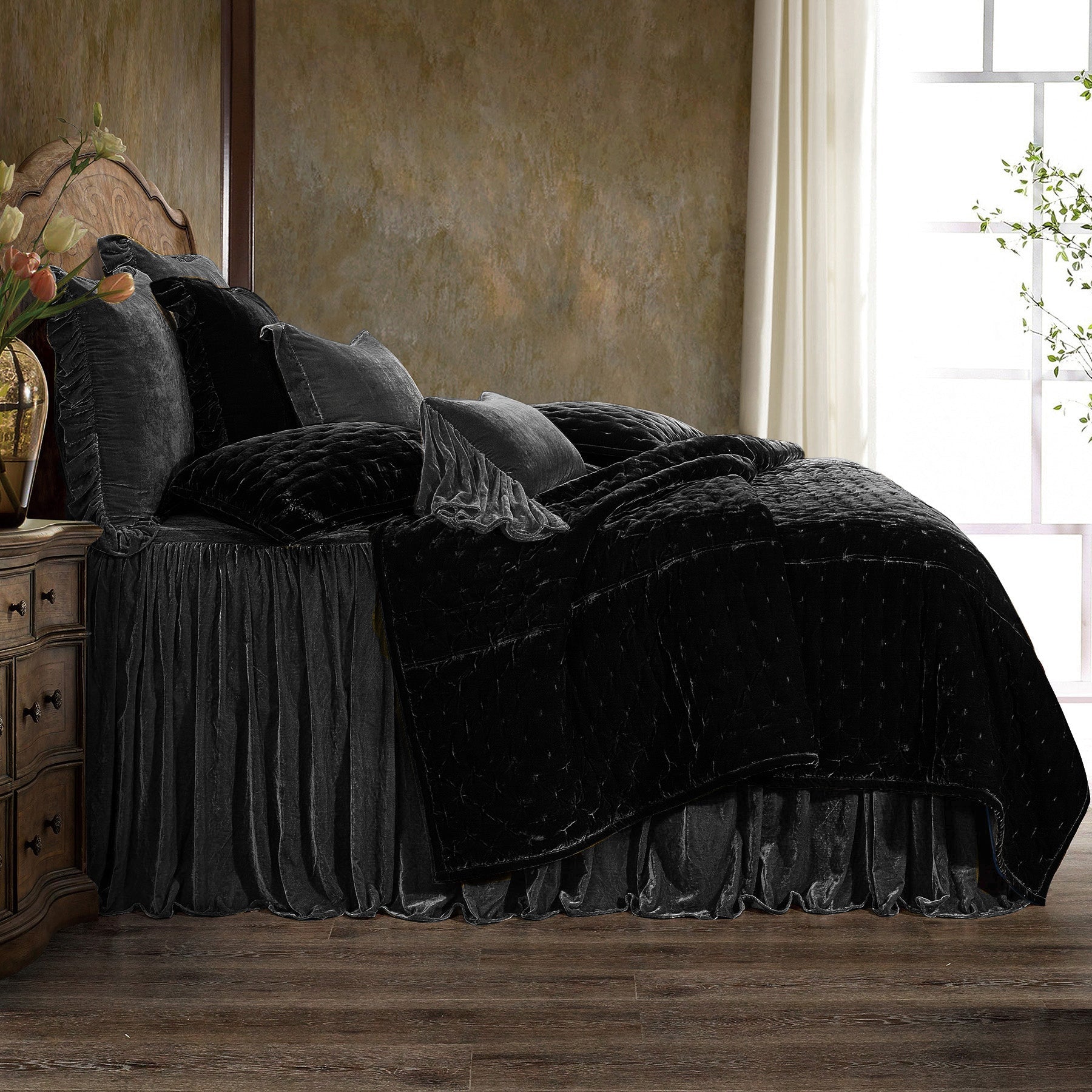 HiEnd Accents Stella Bedspread - Thumbnail 2