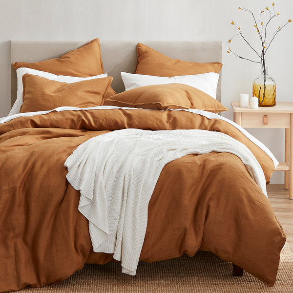 HiEnd Accents 100% French Flax Linen Reversible Duvet Cover Set FB7100DS-SQ-CM Caramel Duvet Cover - Face and Back: 100% linen. Pillow Sham - Face and Back: 100% linen. 92x96