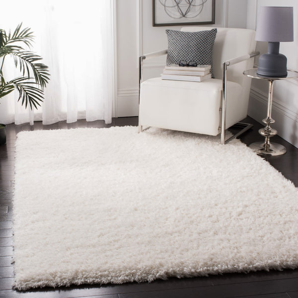 Safavieh Flokati 310 Power Loomed Polyester Contemporary Rug FLK310A-4