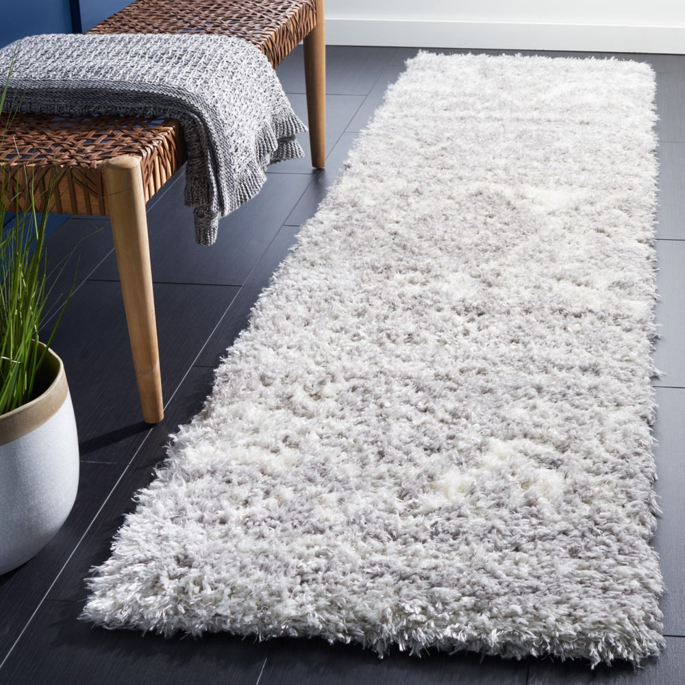 Safavieh Flokati 311 Power Loomed Polyester Contemporary Rug FLK311F-4