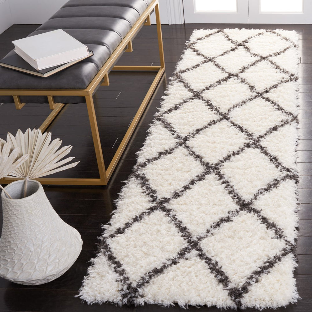 Safavieh Flokati 313 Power Loomed Polyester Contemporary Rug FLK313A-4