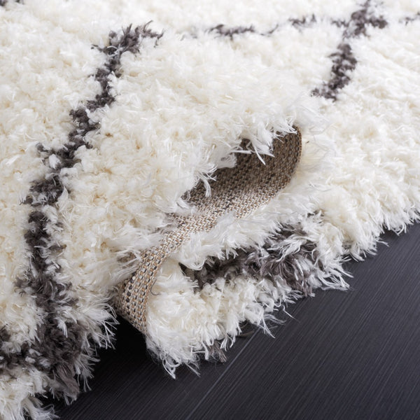 Safavieh Flokati 313 Power Loomed Polyester Contemporary Rug FLK313A-4