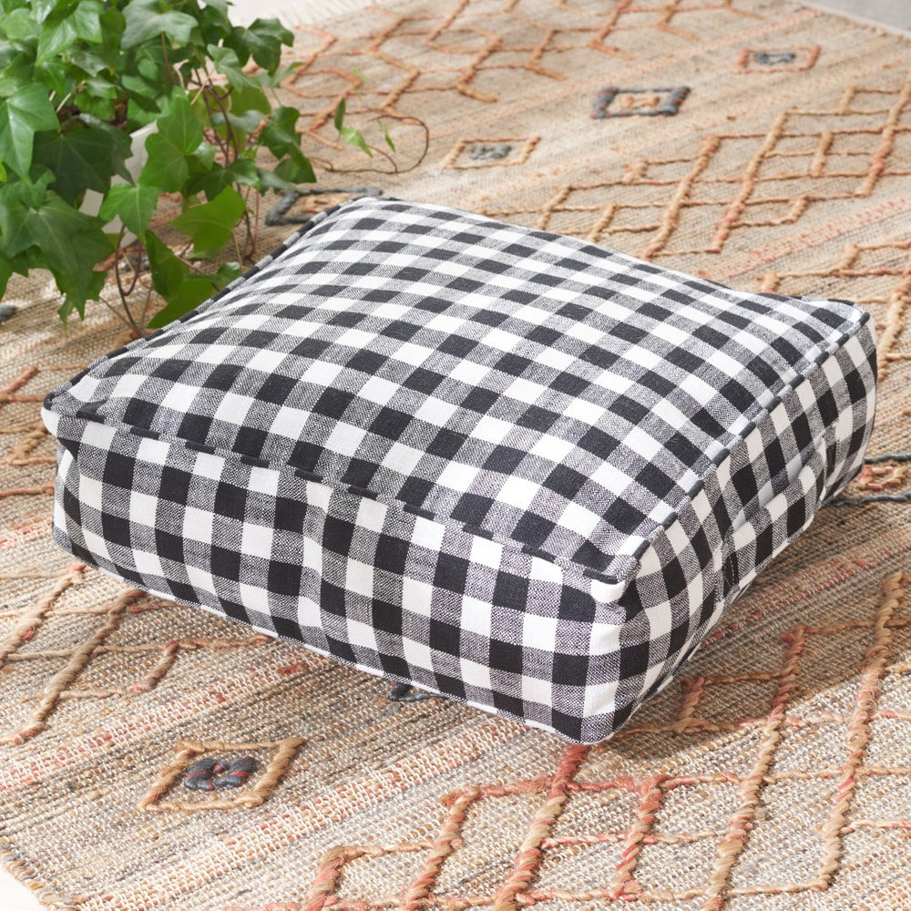 Safavieh Nonnie Floor Pillow . FABRIC Rug FLP1019A