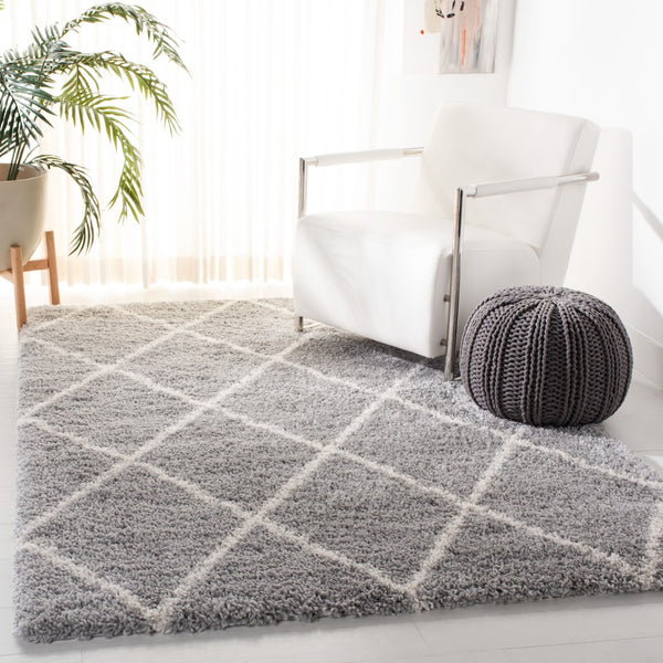Safavieh Fontana Shag 815 Power Loomed Polypropylene Pile Shag & Flokati Rug FNT815G-6