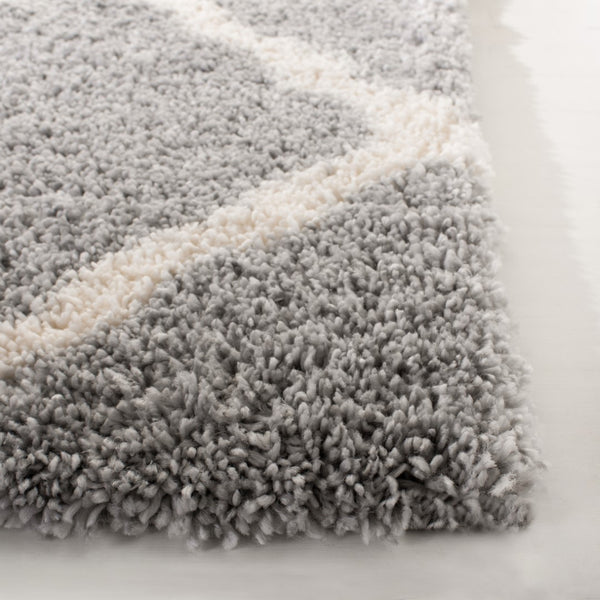 Safavieh Fontana Shag 821 Power Loomed Polypropylene Pile Shag & Flokati Rug FNT821G-6