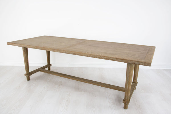 Zeugma FR860 Natural Dining Table