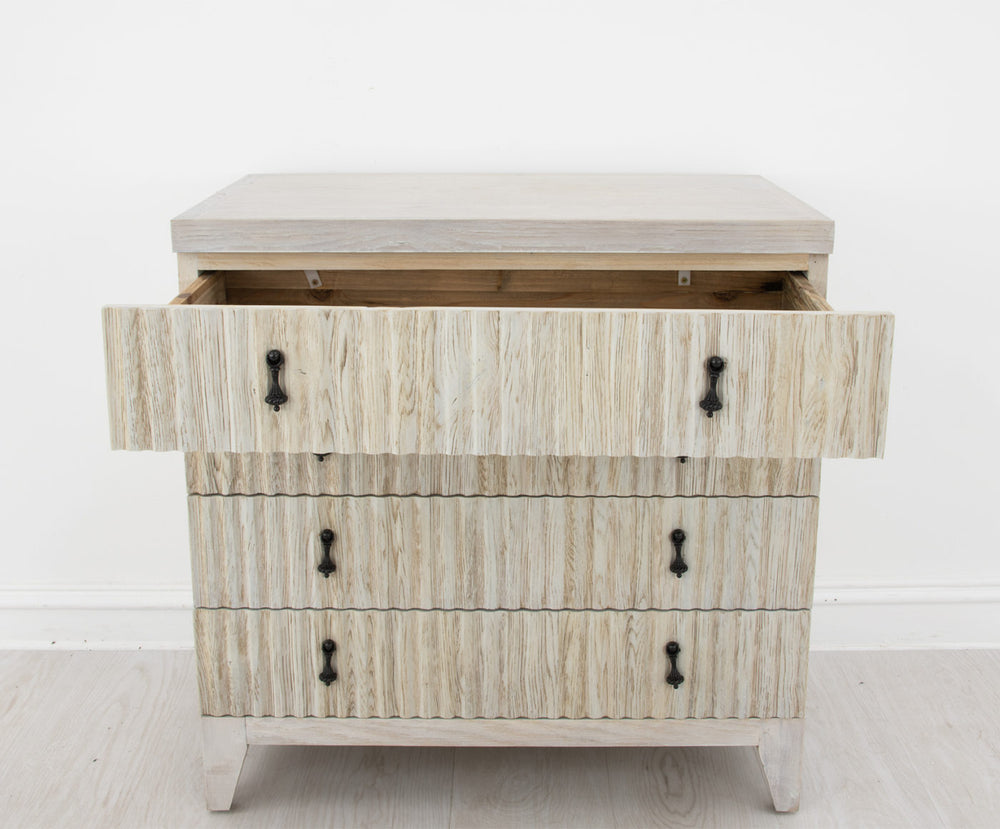 Zeugma FR872 Light Oak Small Chest