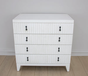 Zeugma FR872 White Small Chest