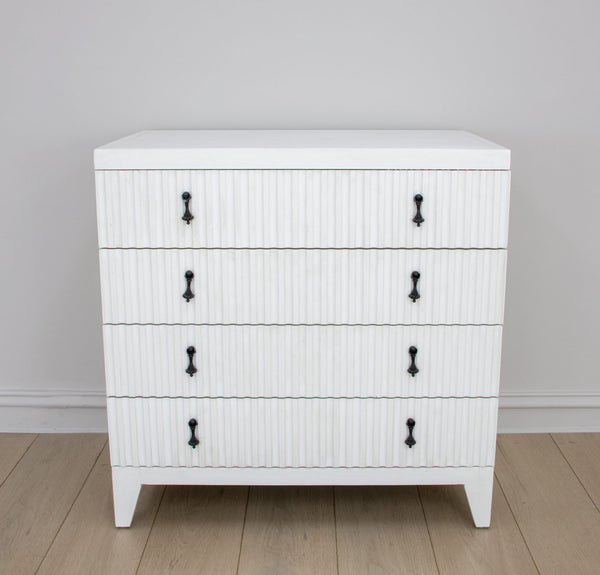 Zeugma FR872 White Small Chest