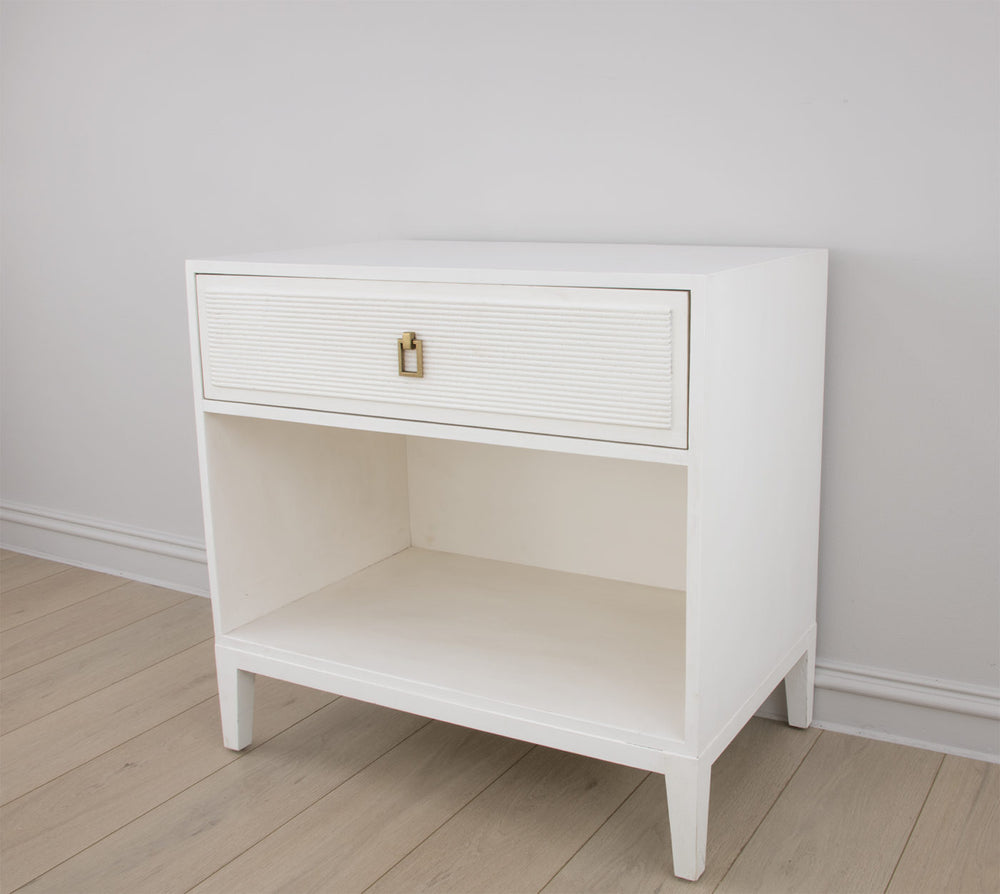 Zeugma FR874 White Small Chest